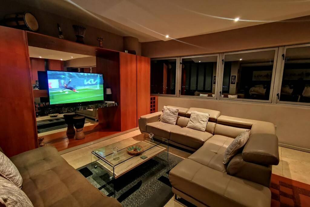1507-Amazing Views & Unique Joburg Cbd Luxury Apartment Johannesburg Exterior foto
